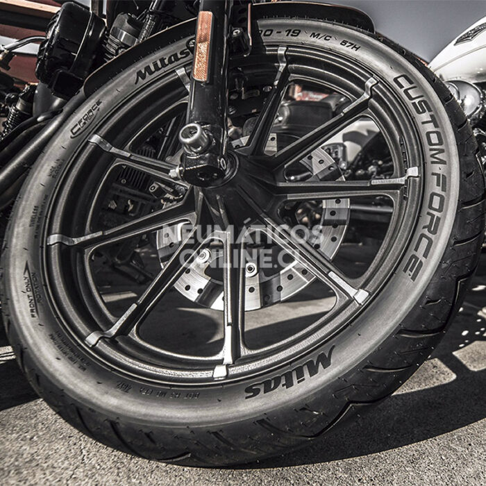 130/90B16 [T] 73H TL CUSTOM FORCE - Imagen 4